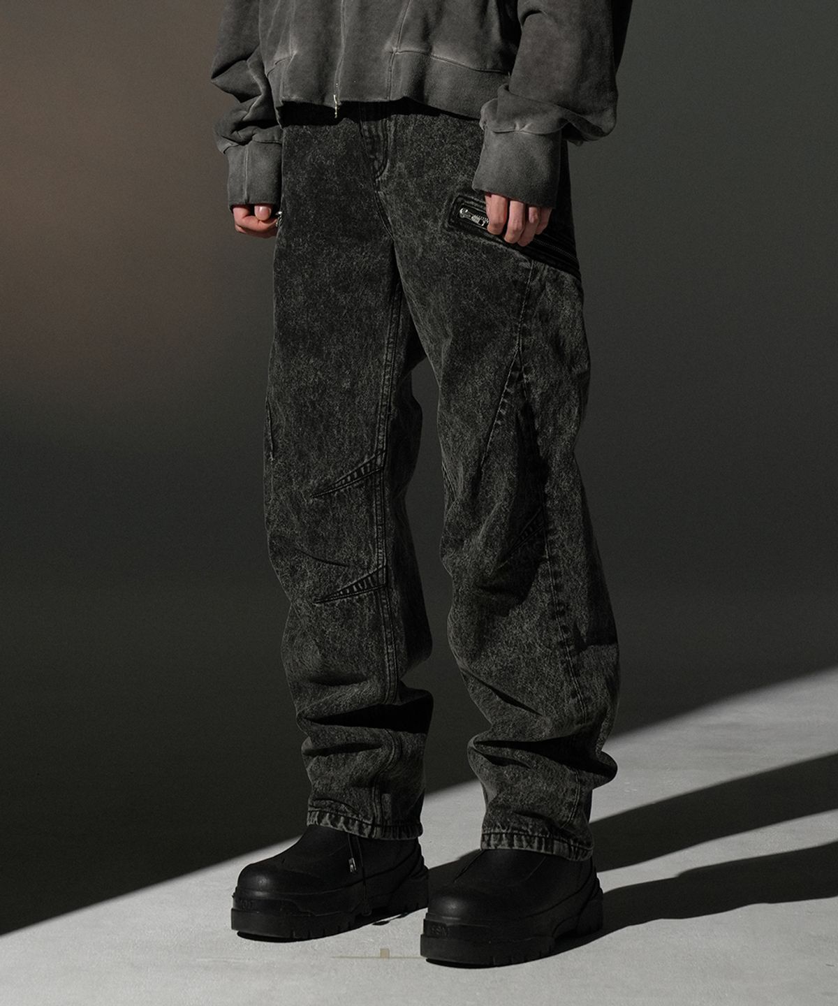 그레일즈(GRAILZ) DART FIT ZIPPER DENIM [BLACK]