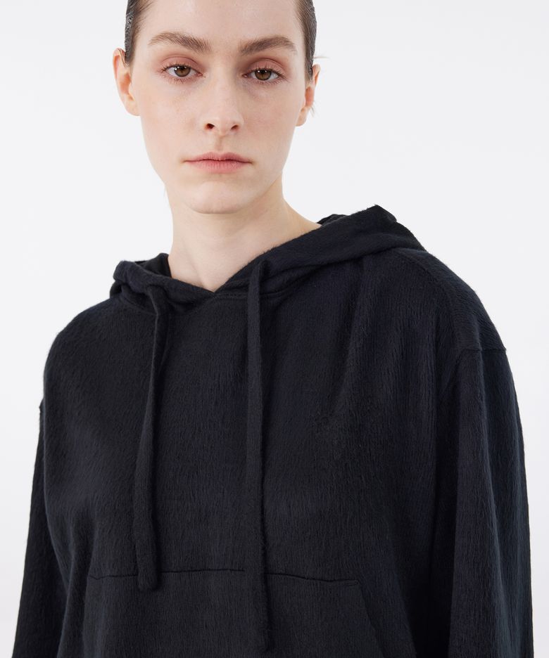Cropped Hoodie - Black