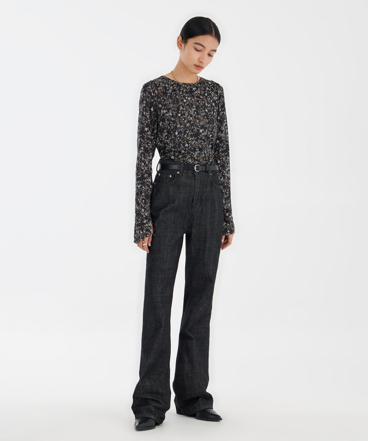 유스(YOUTH) Second Skin Woven Top - Black