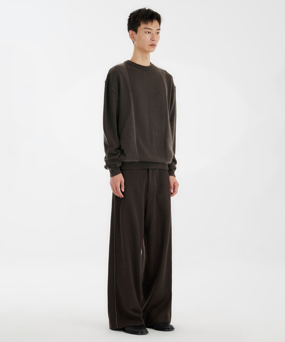 유스(YOUTH) Low Waist Wide Trousers - Brown