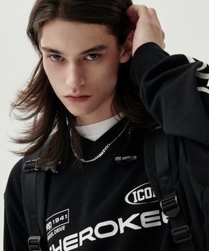 체로키 레이싱 브이넥 맨투맨 (JP5TSU827BK)