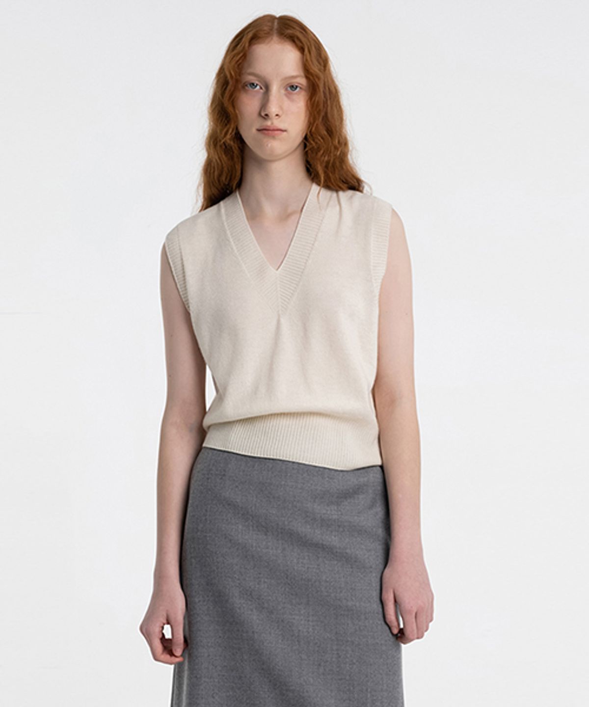 더룸(THELOOM) CROP KNIT VEST_IVORY