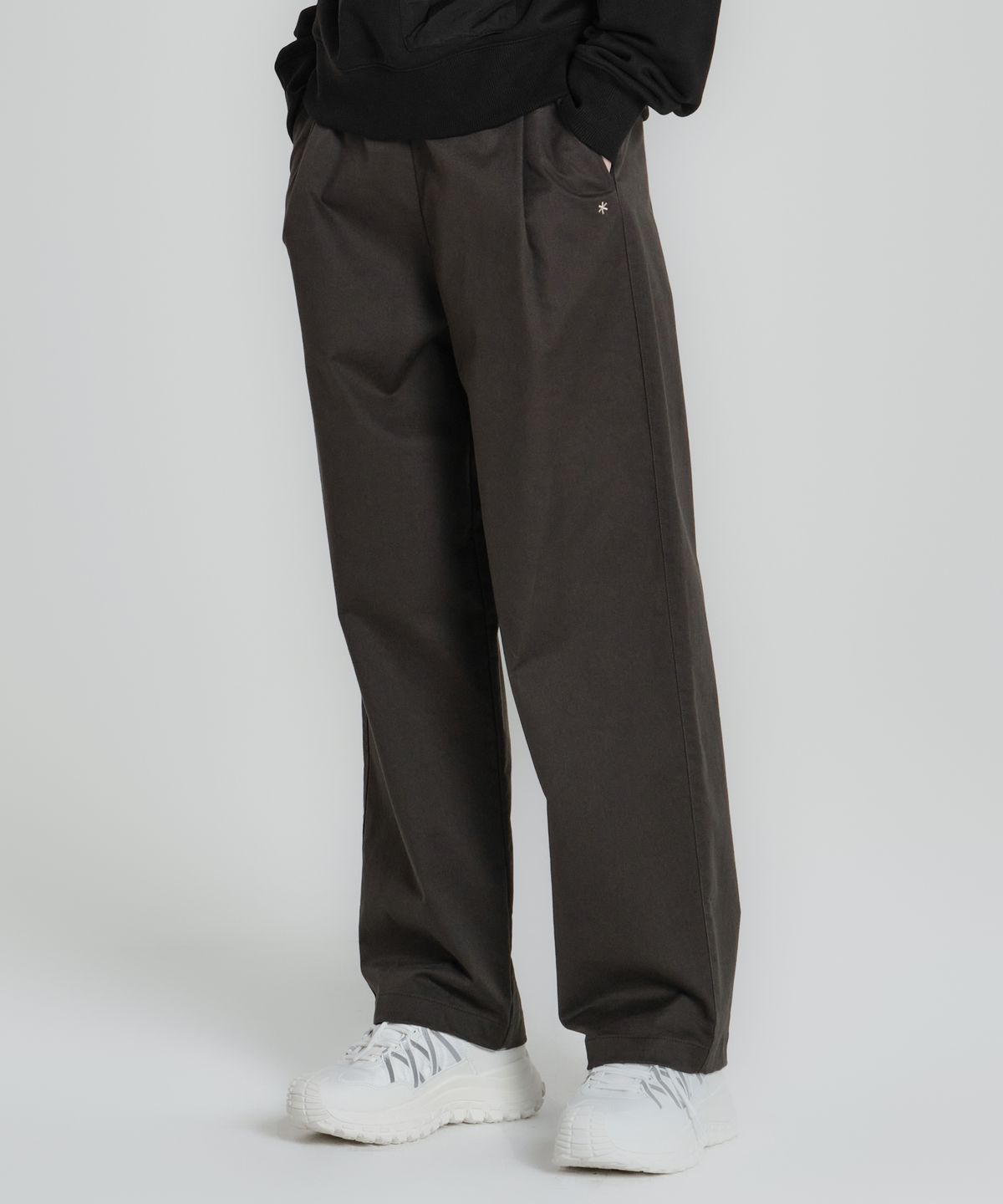 스노우피크 어패럴(SNOWPEAK APPAREL) 클랜드 우먼스 원턱 와이드 팬츠 Charcoal (S23FWDPT13)