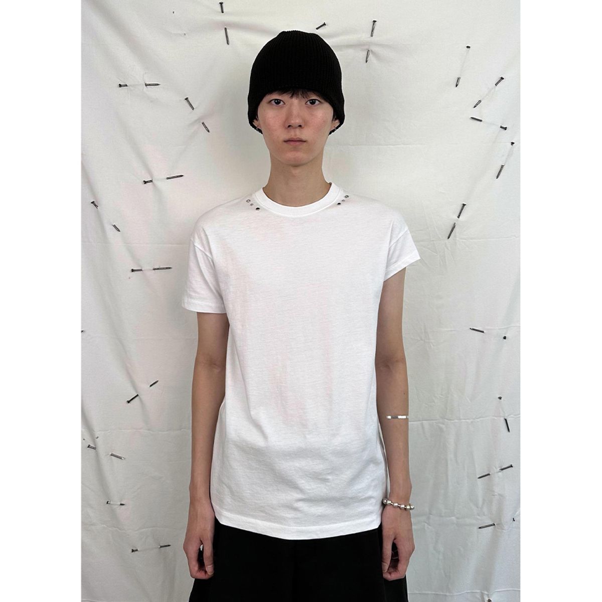 블릭베이크(BLEAKBAKE) Eyes T (Slim fit)