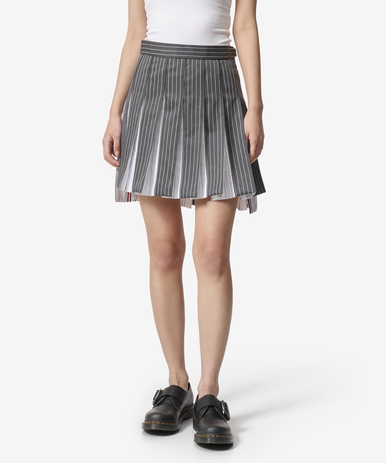 ミニスカート THOM BROWNE Women Mini Skirts FGC724AF0330035 Grey Thom Browne: Grey 4-Bar Mini Skirt | SSENSE