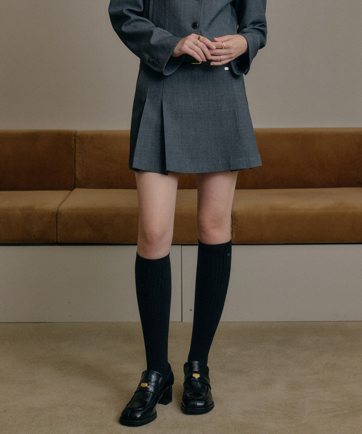 룩캐스트(LOOKAST) 헤리 플리츠 스커트 / HERY PLEATS SKIRT_2colors