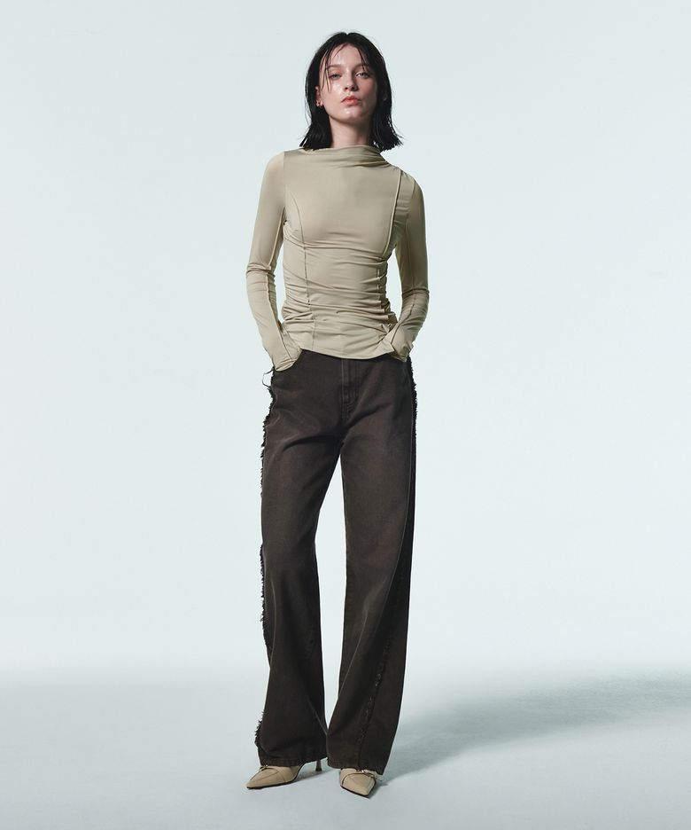 CURVED DYING JEANS [DARK BROWN]