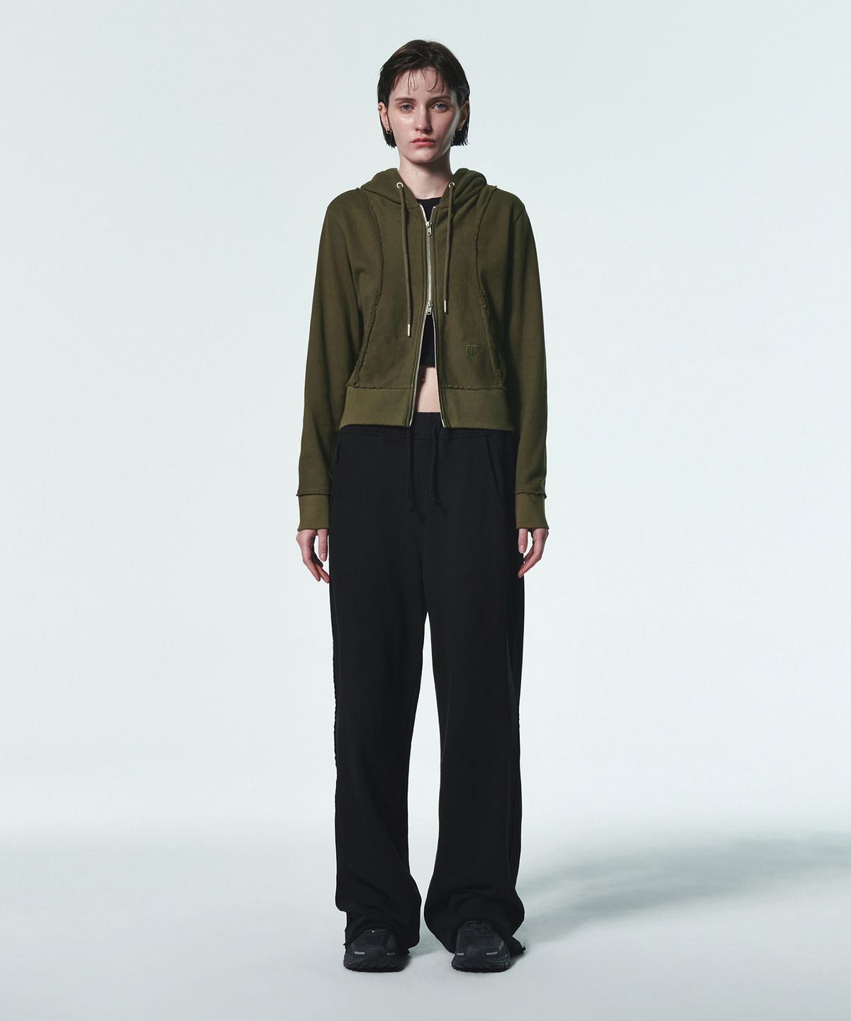 커렌트(CURRENT) SIDE DETAIL SWEAT PANTS [BLACK]