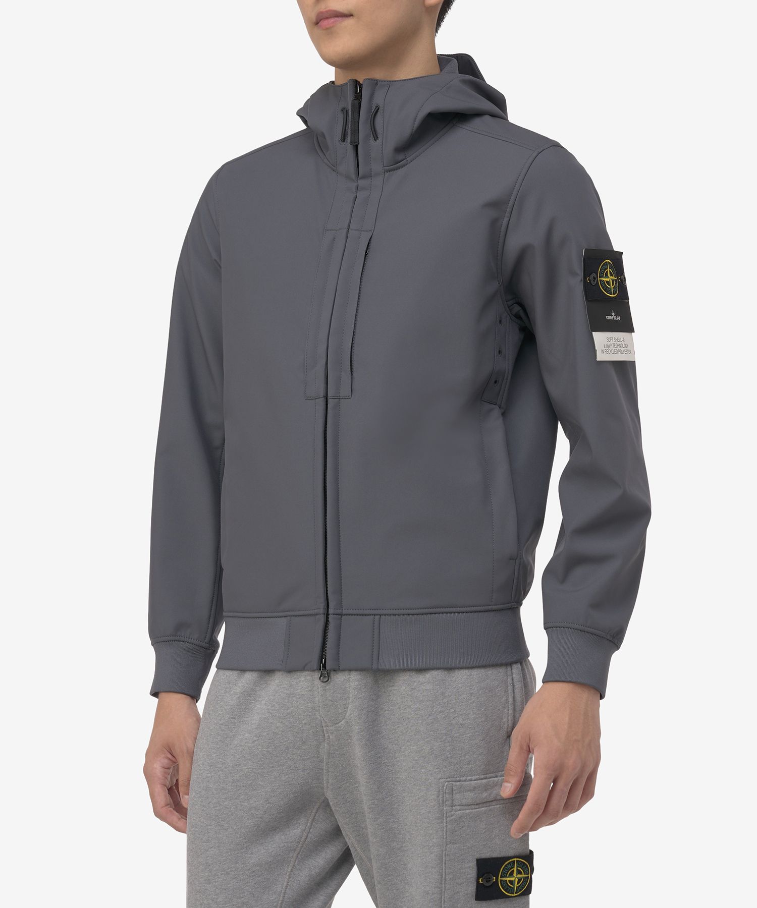 MUSINSA公式 | STONE ISLAND 男性ワッペンパッチソフトシェルフード 