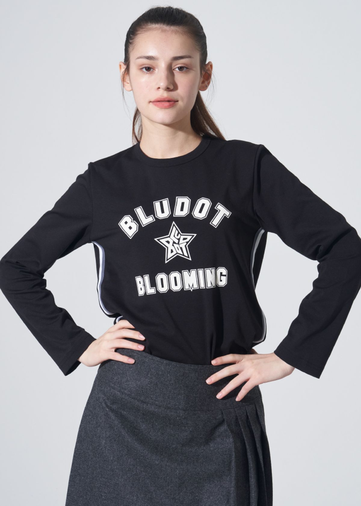 블루닷(BLUDOT) 그래픽 프린트 긴팔티셔츠_BK