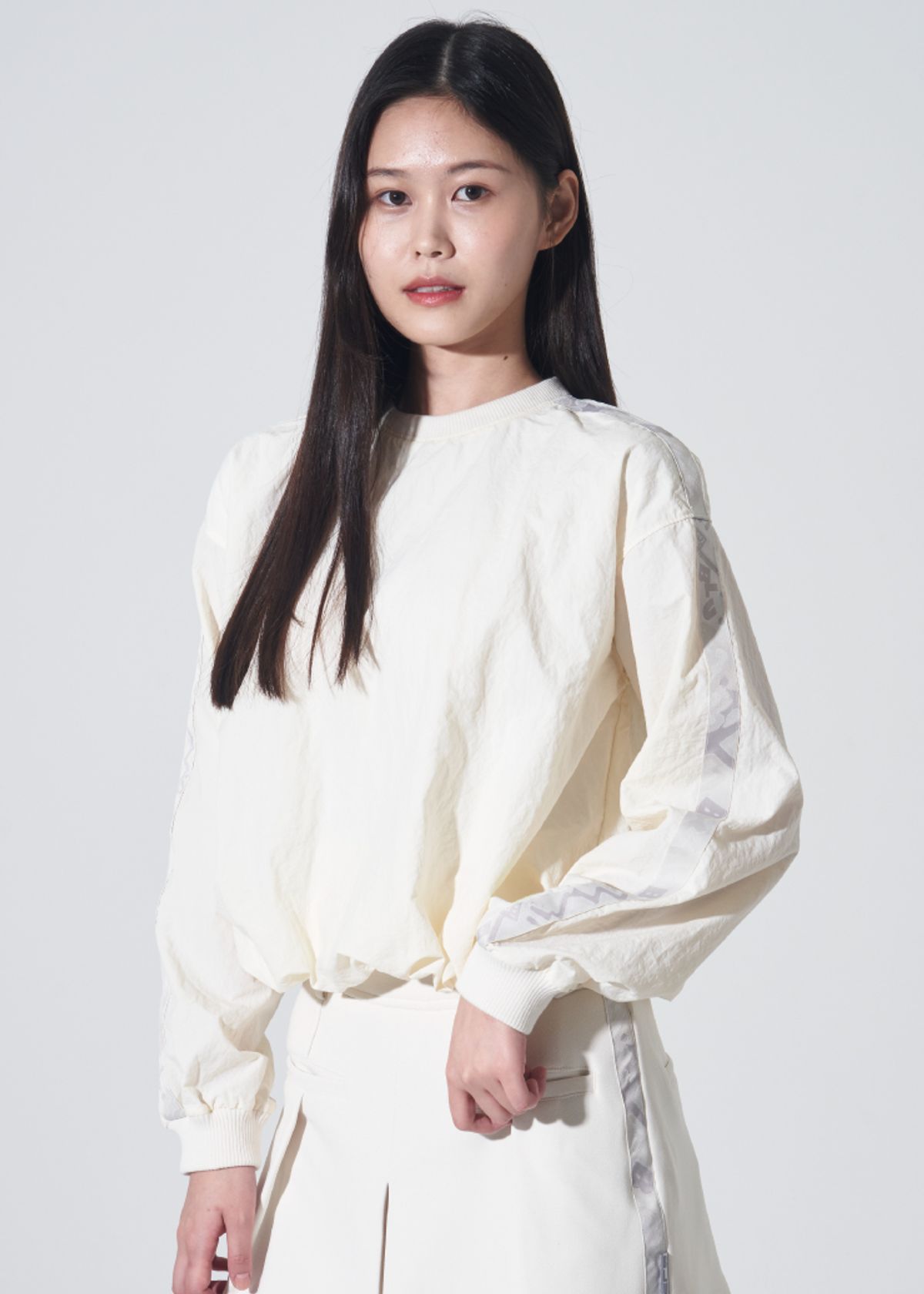블루닷(BLUDOT) 볼륨 셔링 스포츠 블라우스_IV