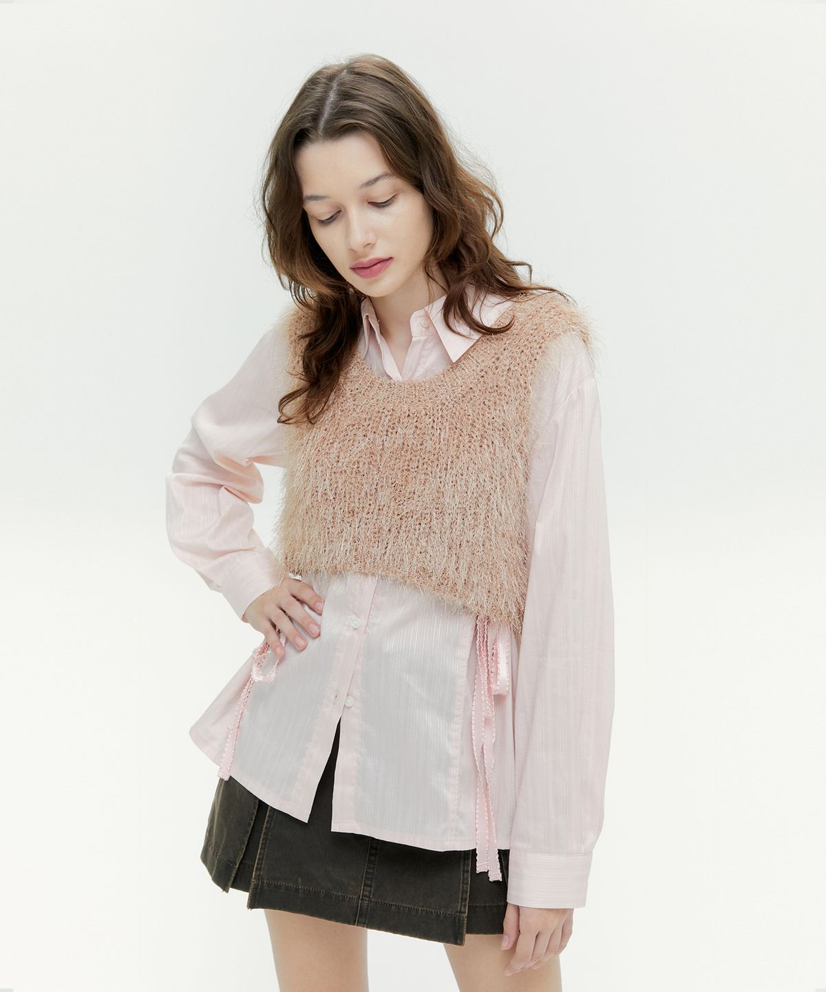 마가린핑거스(MARGARIN FINGERS) BRUSH CROP KNIT VEST (BEIGE)