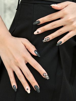 리유저블 네일팁 드로우 나잇(아몬드)