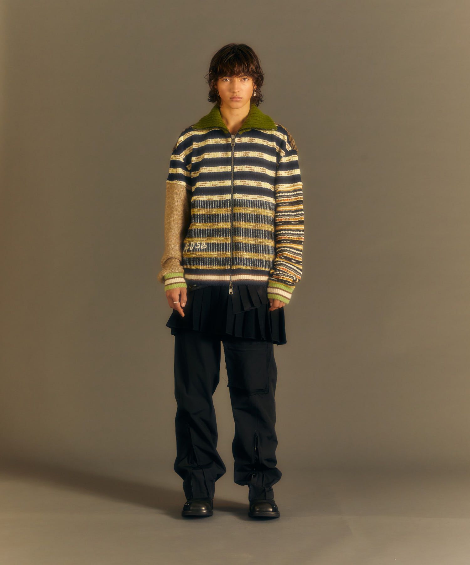 Andersson Bell ジップアップニットカーディガン　M タグあり 中古・古着通販】Andersson Bell (アンダーソンベル) COLLAR ZIP