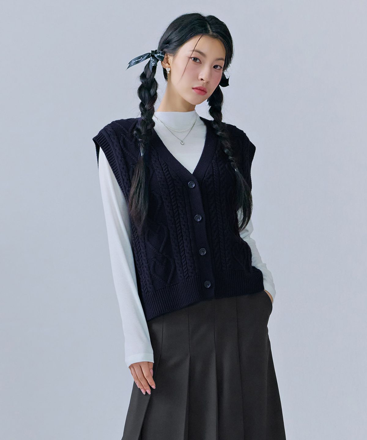 체이스컬트(CHASECULT) 여성 단추 장식 베스트-CFRG7371C04