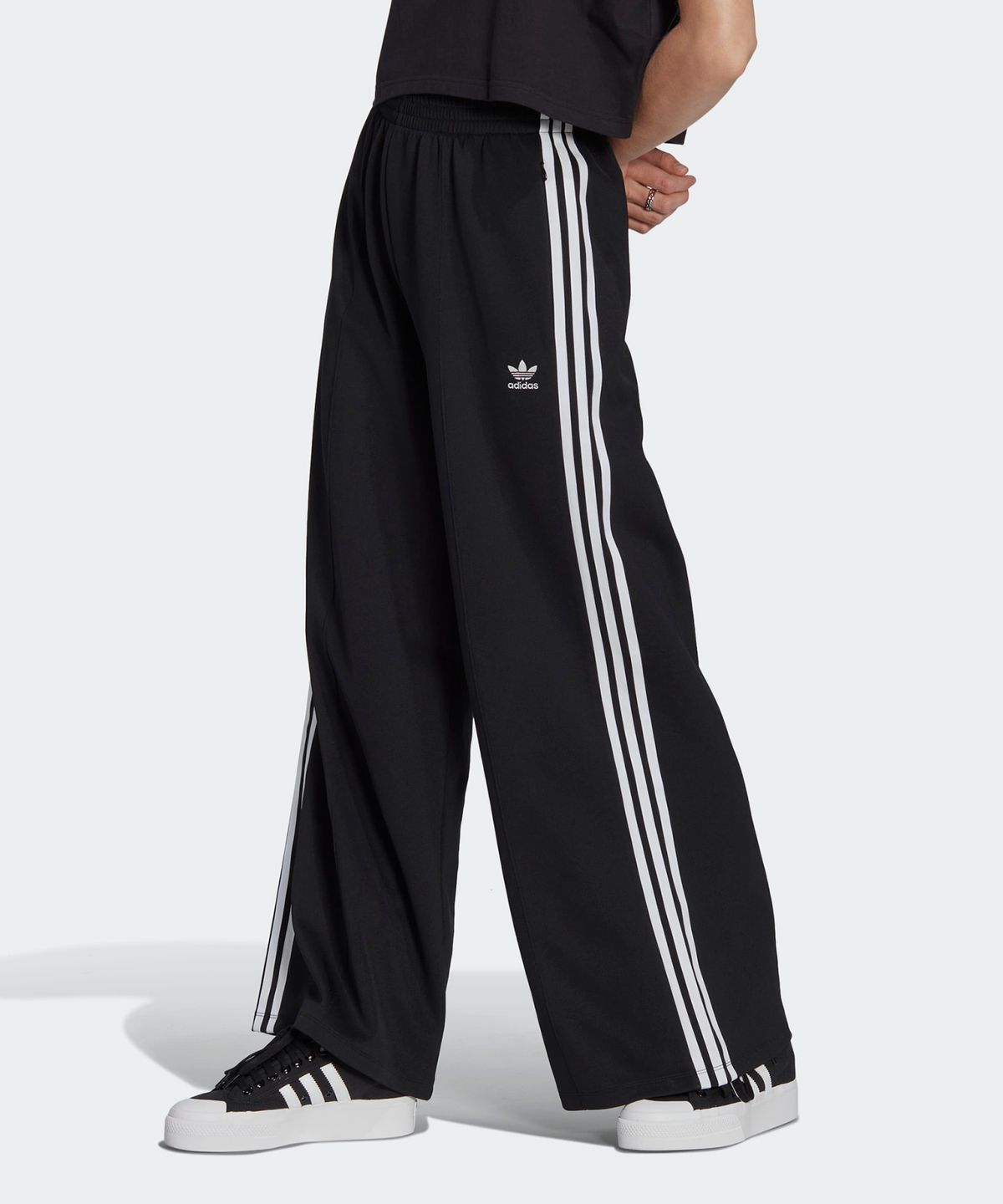 아디다스(ADIDAS) 와이드 레그 팬츠 W - 블랙 / IB5911