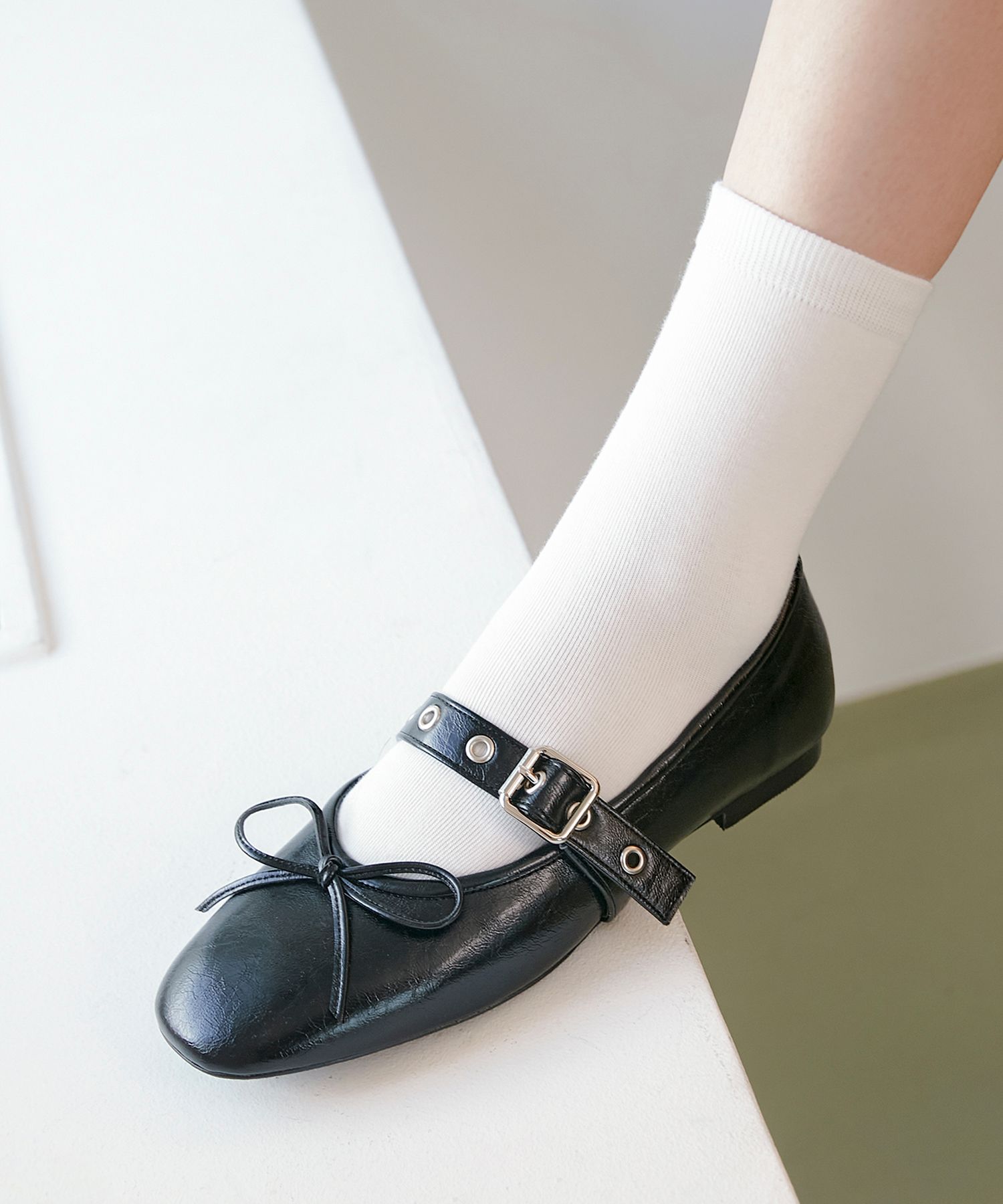 ★ KHIHO★ Mesh Buckle Strap Ballerina Flats Black K25-SH01 MUSINSA | KHIHO Mesh Buckle Strap Ballerina Flats Black