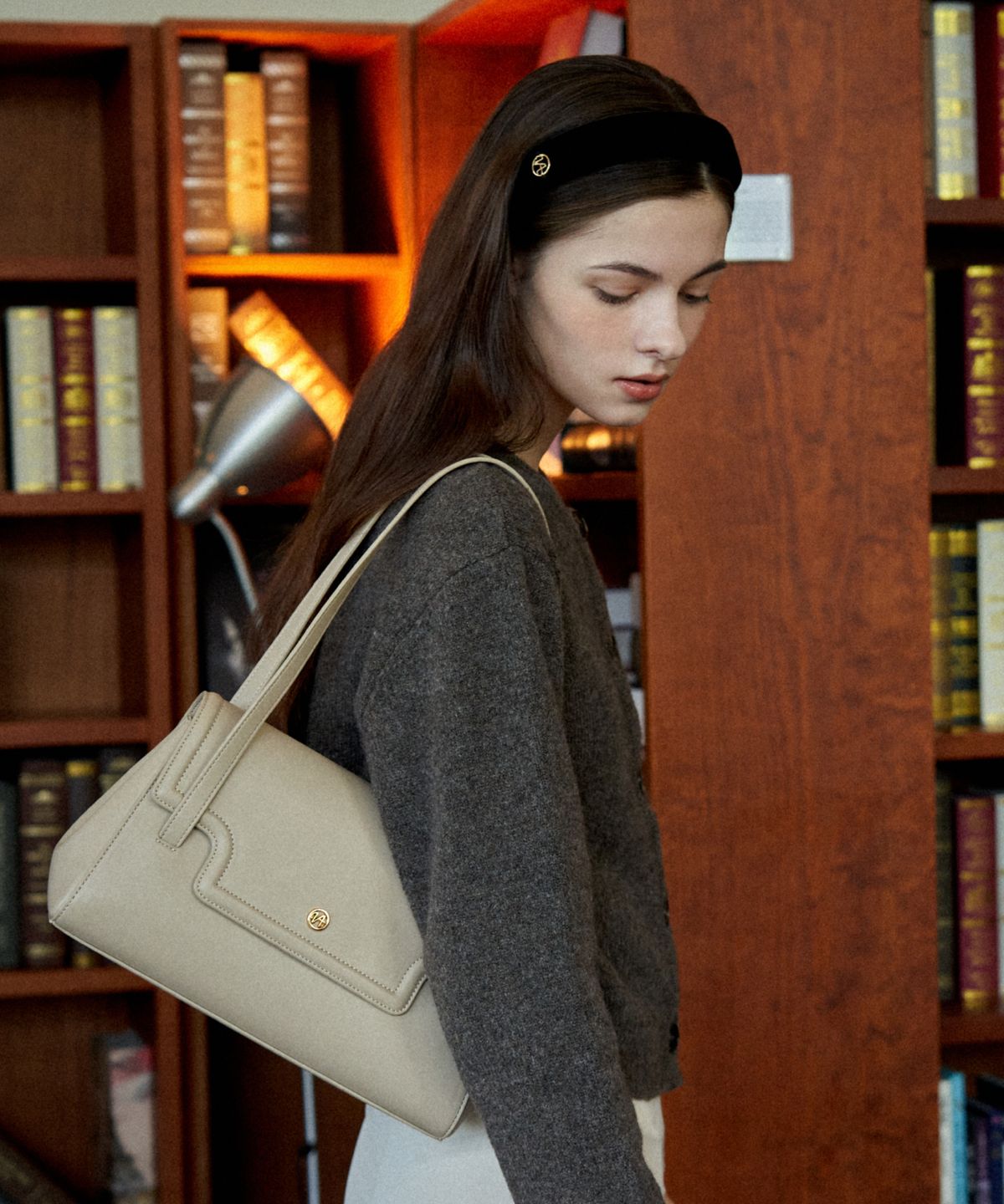 벨류엣(VALLUAT) Mude bag_Beige