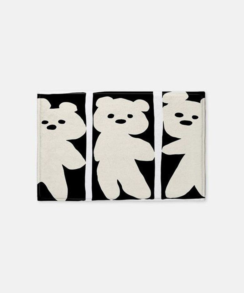 Wan 작가, Teddys 발매트