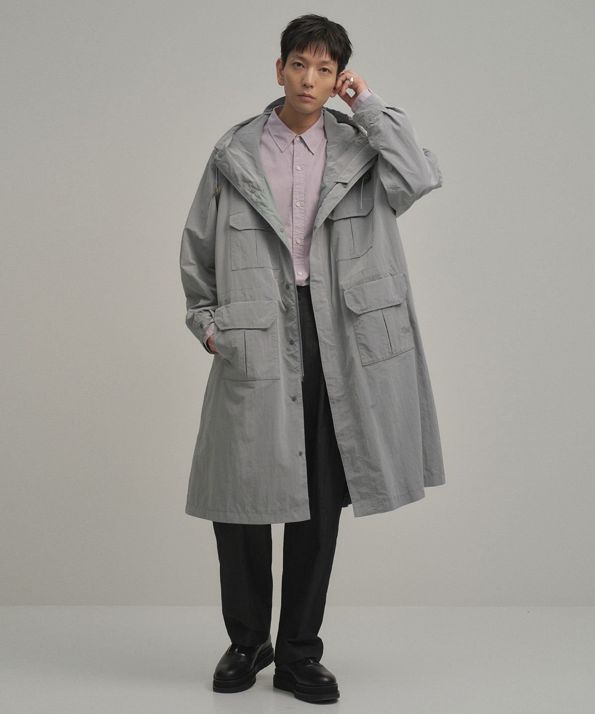 어나더 오피스(ANOTHER OFFICE) Legacy Mountain Coat (Silver)