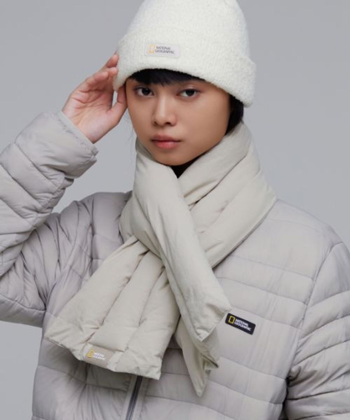 내셔널지오그래픽(NATIONALGEOGRAPHIC) N234AMS530 패딩넥워머 BEIGE