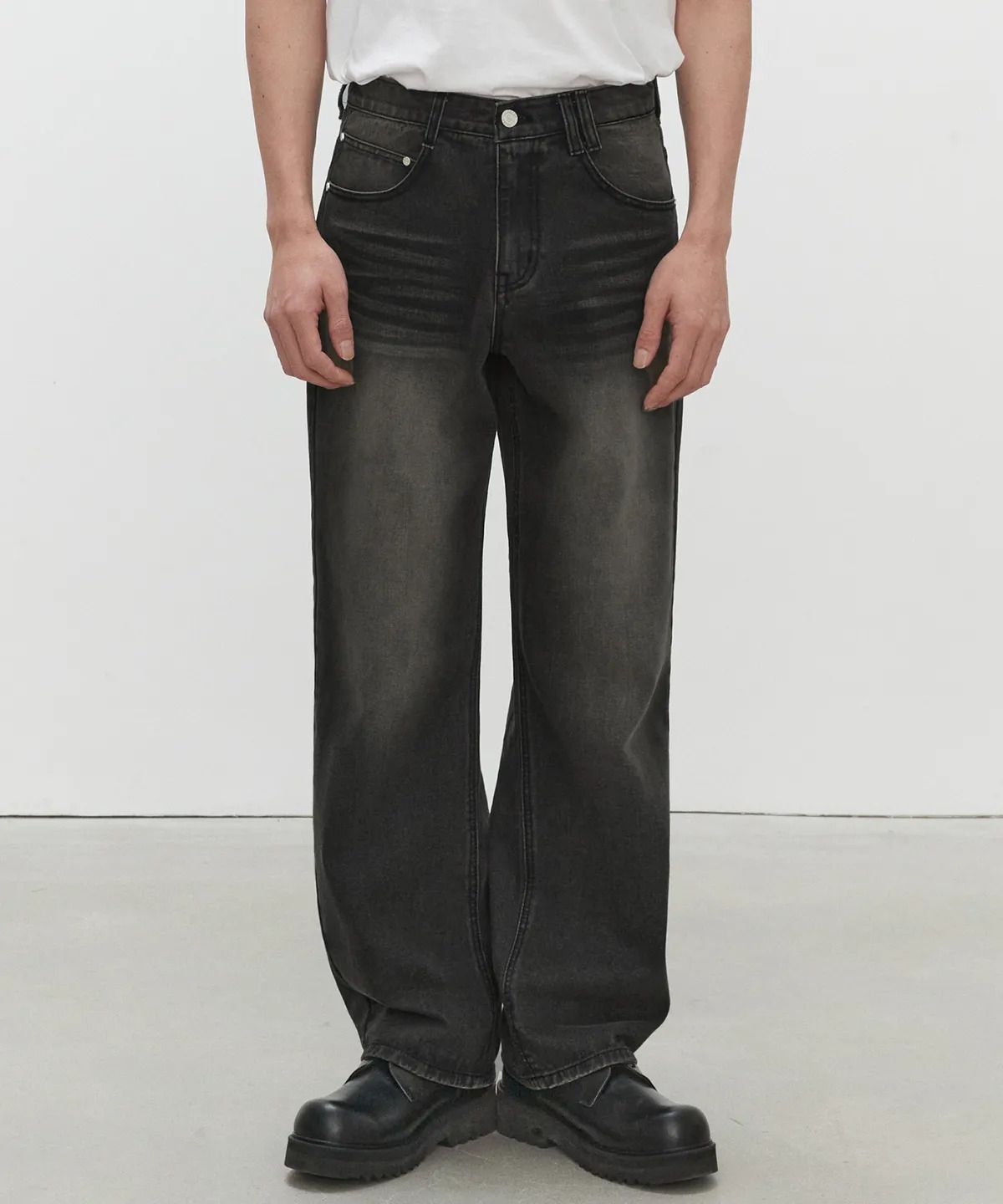 데케트(DECET) Mid Rise Wide Jeans DCPT027YLBlack