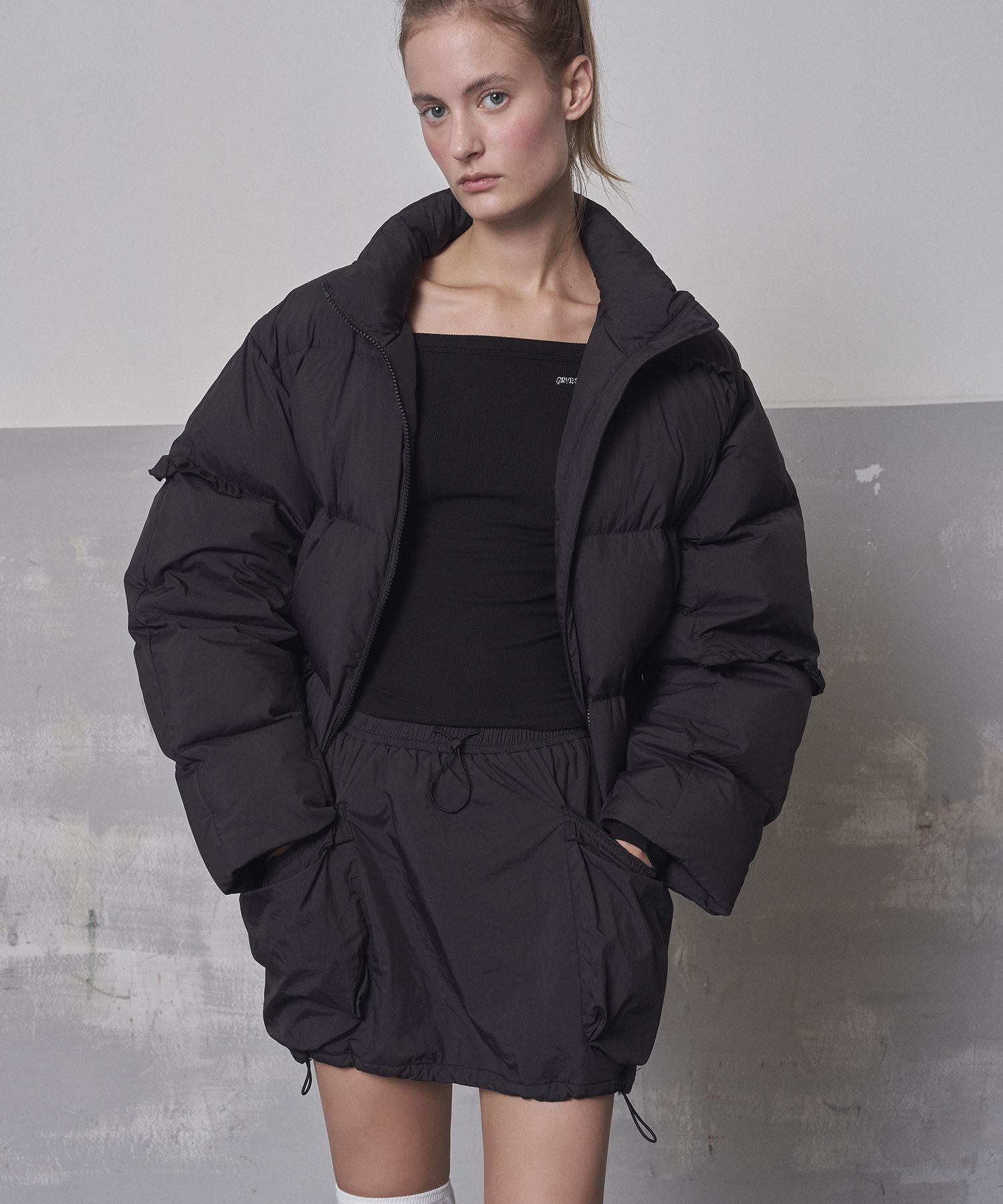 ☆韓国の人気☆【GROVE】☆GRVR SPORTS FRILL DOWN JUMPE.R☆ MUSINSA公式 | GROVE GRVR SPORTS_Frill down jumper_BLACK