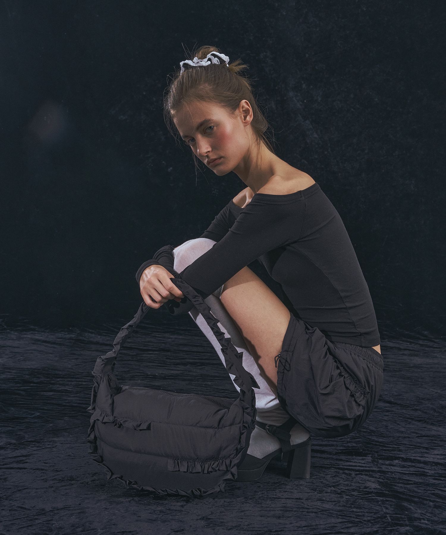 人気【GROVE】GRVR SPORTS_MINI FRILL BAG MUSINSA | GROVE GRVR SPORTS_Mini Frill Bag_BLACK