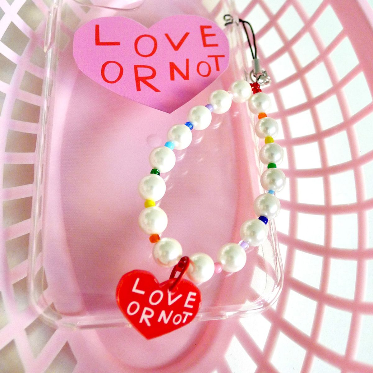 러브오낫(LOVE OR NOT) Red Love-Pearl Rainbow Beads Strap 비즈스트랩