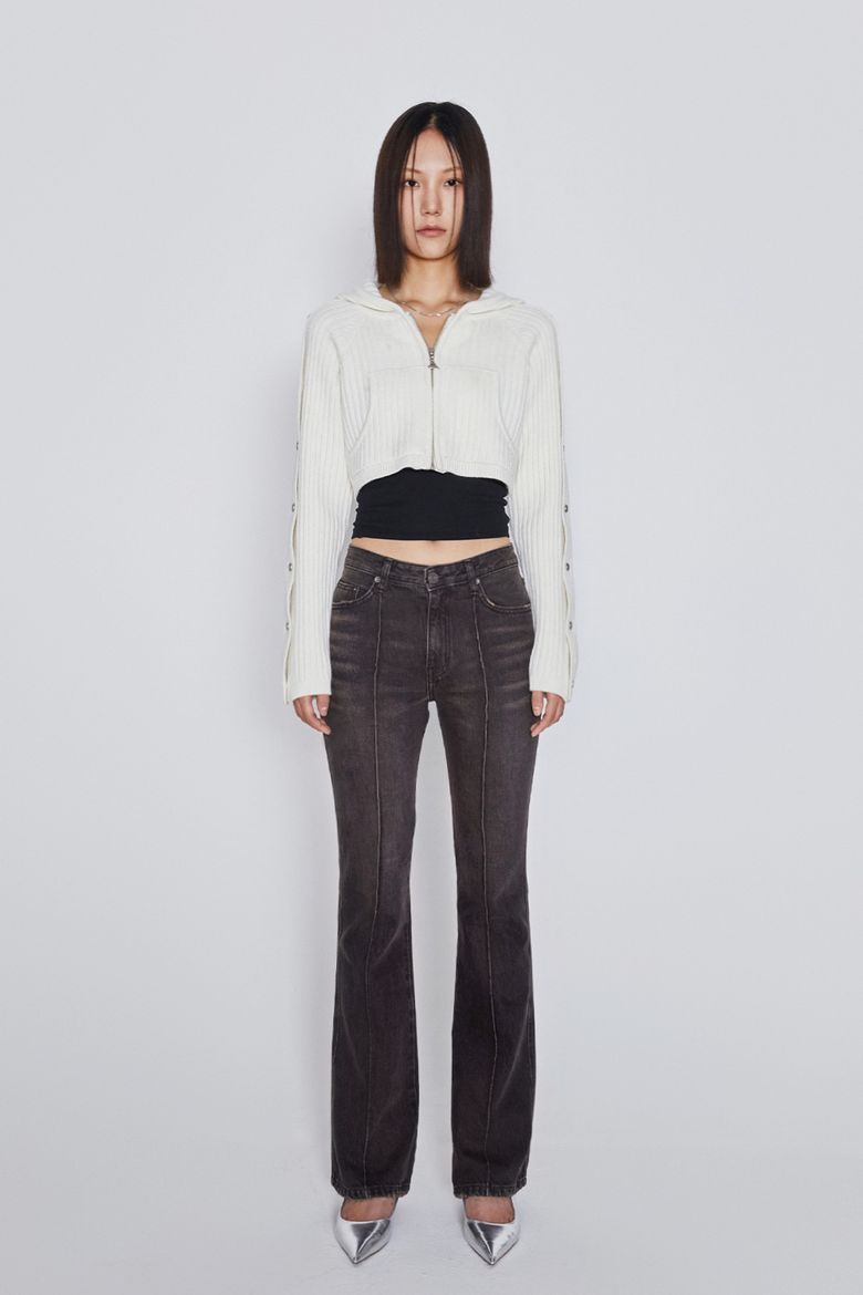 DENIM PINTUCK BOOTSCUT PANTS (BROWN)