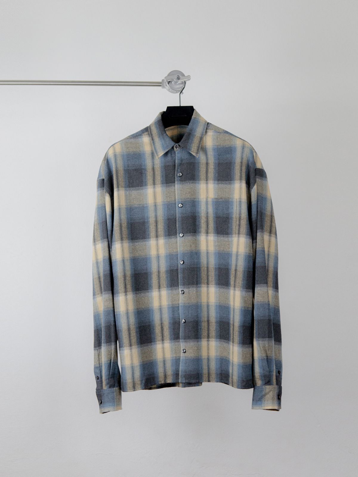 고저(GOZER) OVERSIZED FLANNEL CHECK SHIRTS_LIGHT BLUE