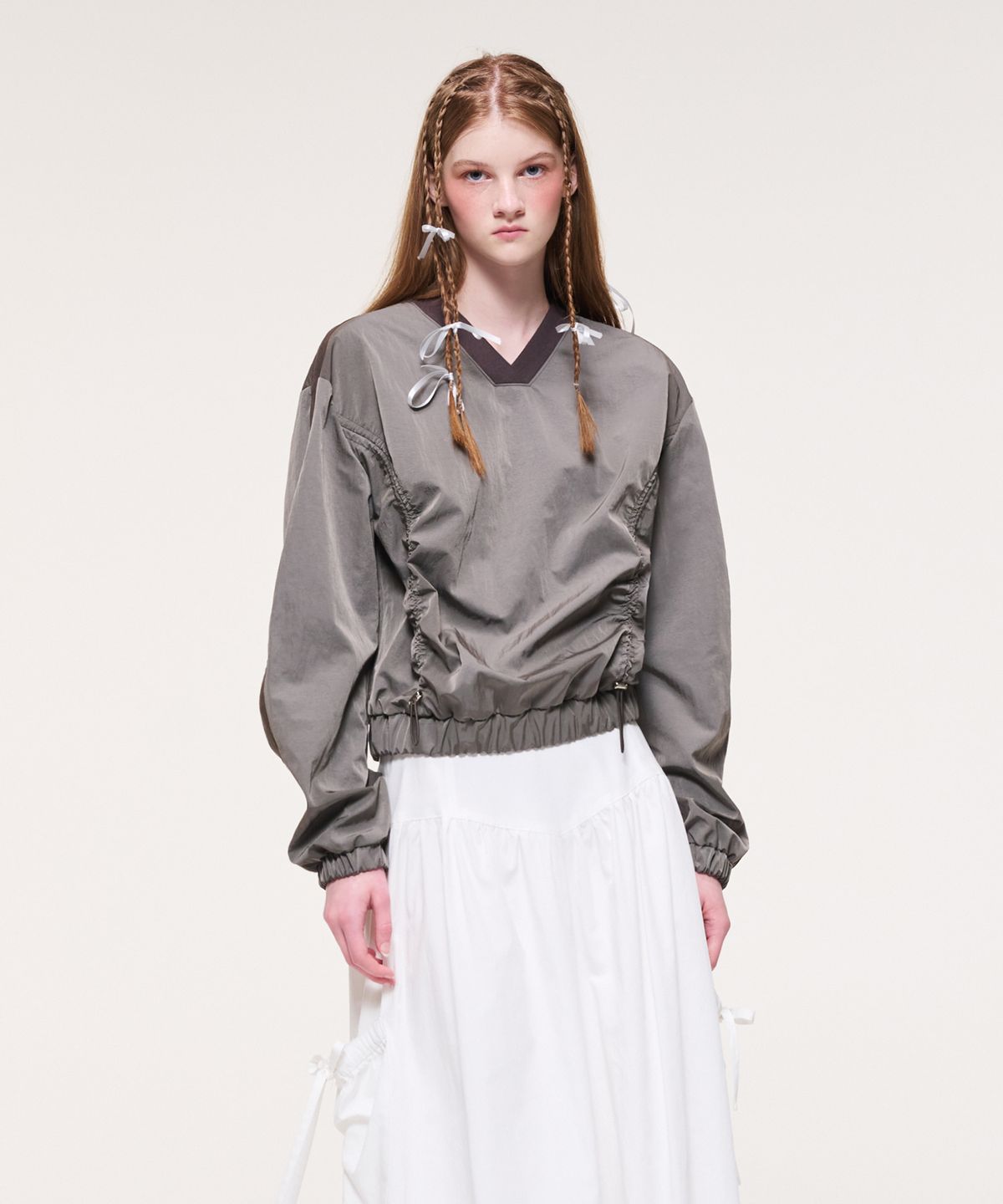 에트몽(ETMON) Nylon Shirring V-Neck Top, Charcoal Brown