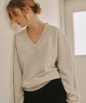 V NECK OVER FIT SWEATSHIRT OATMEAL
