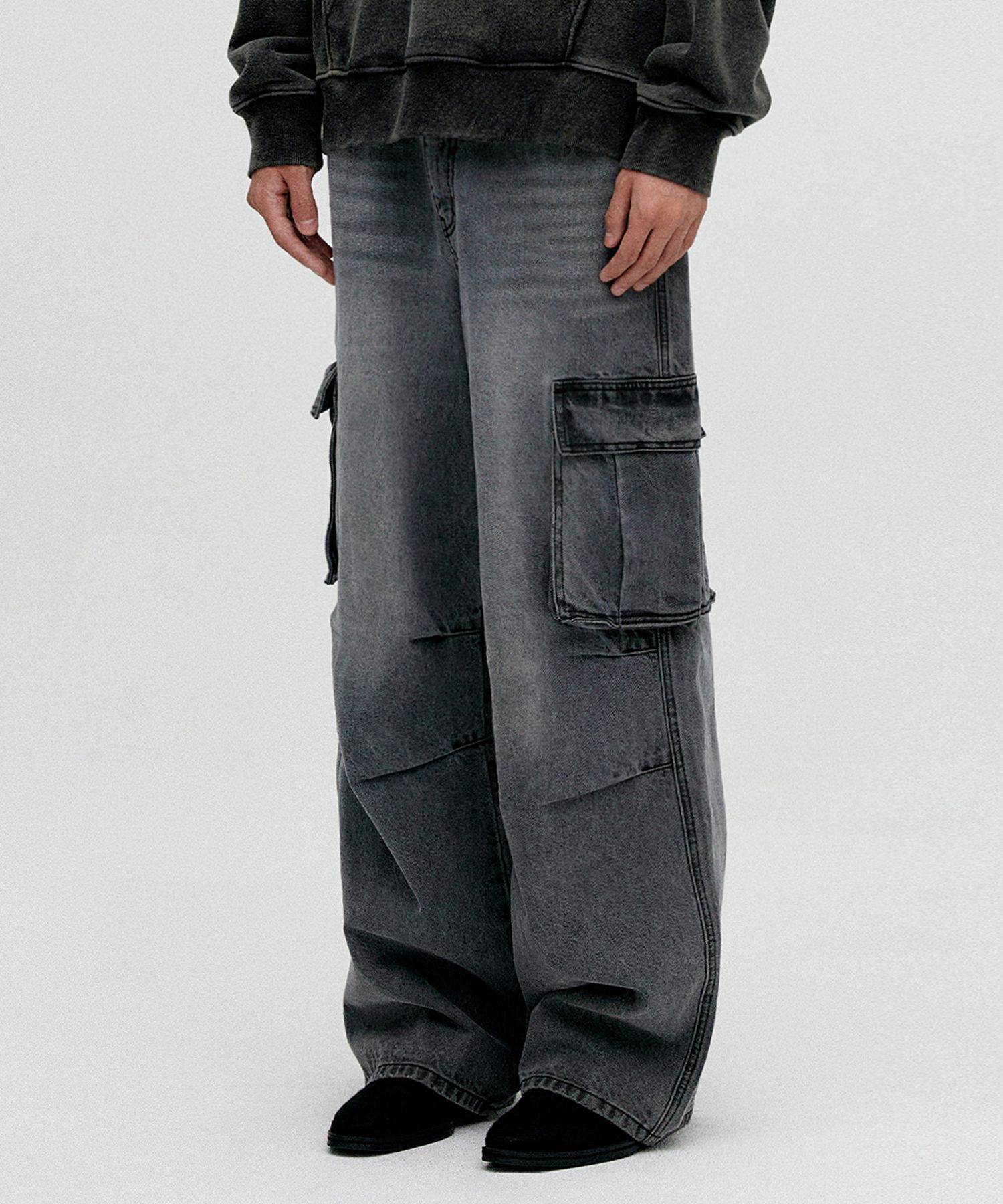 ★MUSINSA STANDARD★ Pigment wide denim pants charcoal grey MUSINSA | VIVASTUDIO WIDE CARGO DENIM PANTS [GRAY]