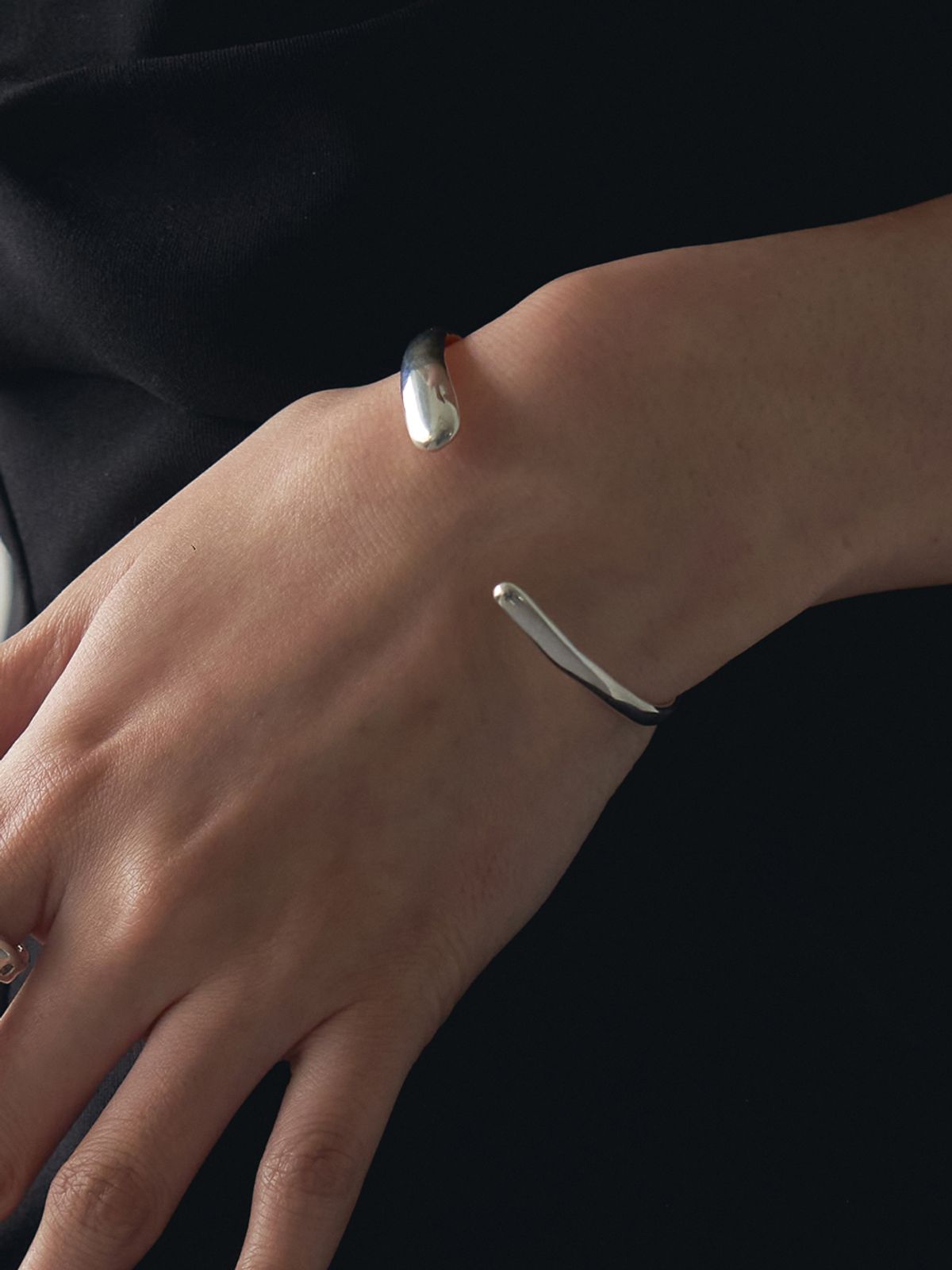빈움(VINOOM) classic stem bracelet