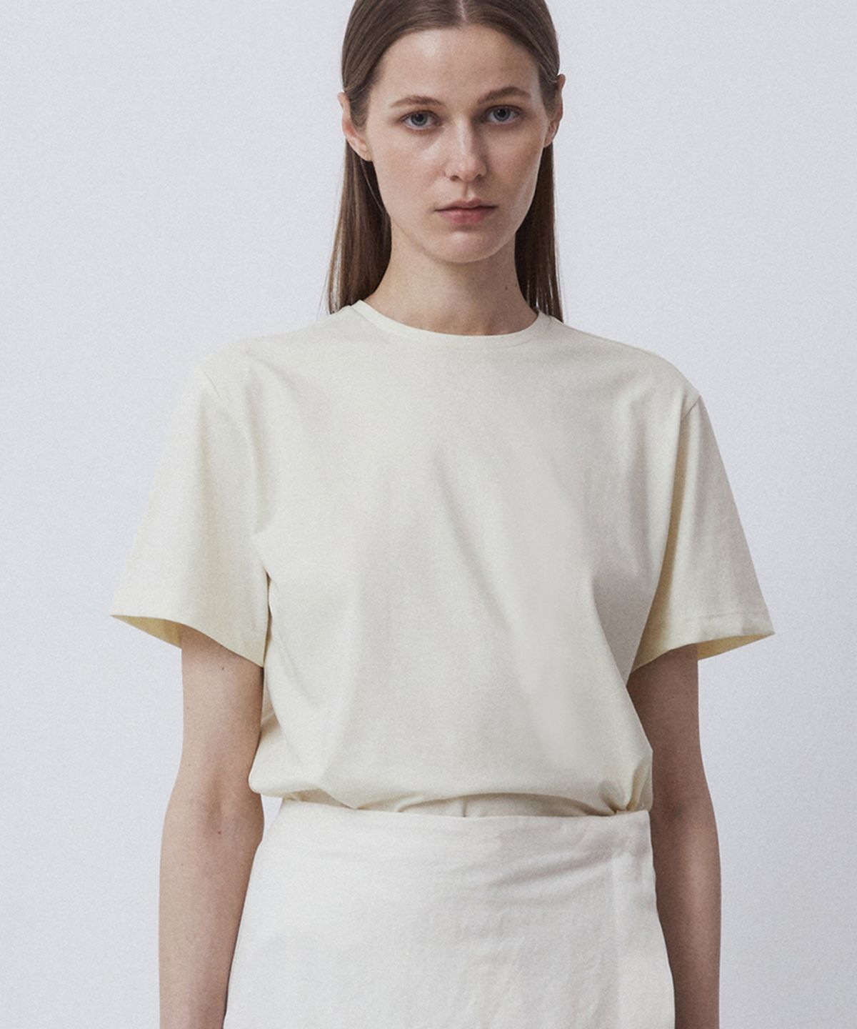 노티아(NOTIA) SILKET HALF T-SHIRTS-LIGHT YELLOW