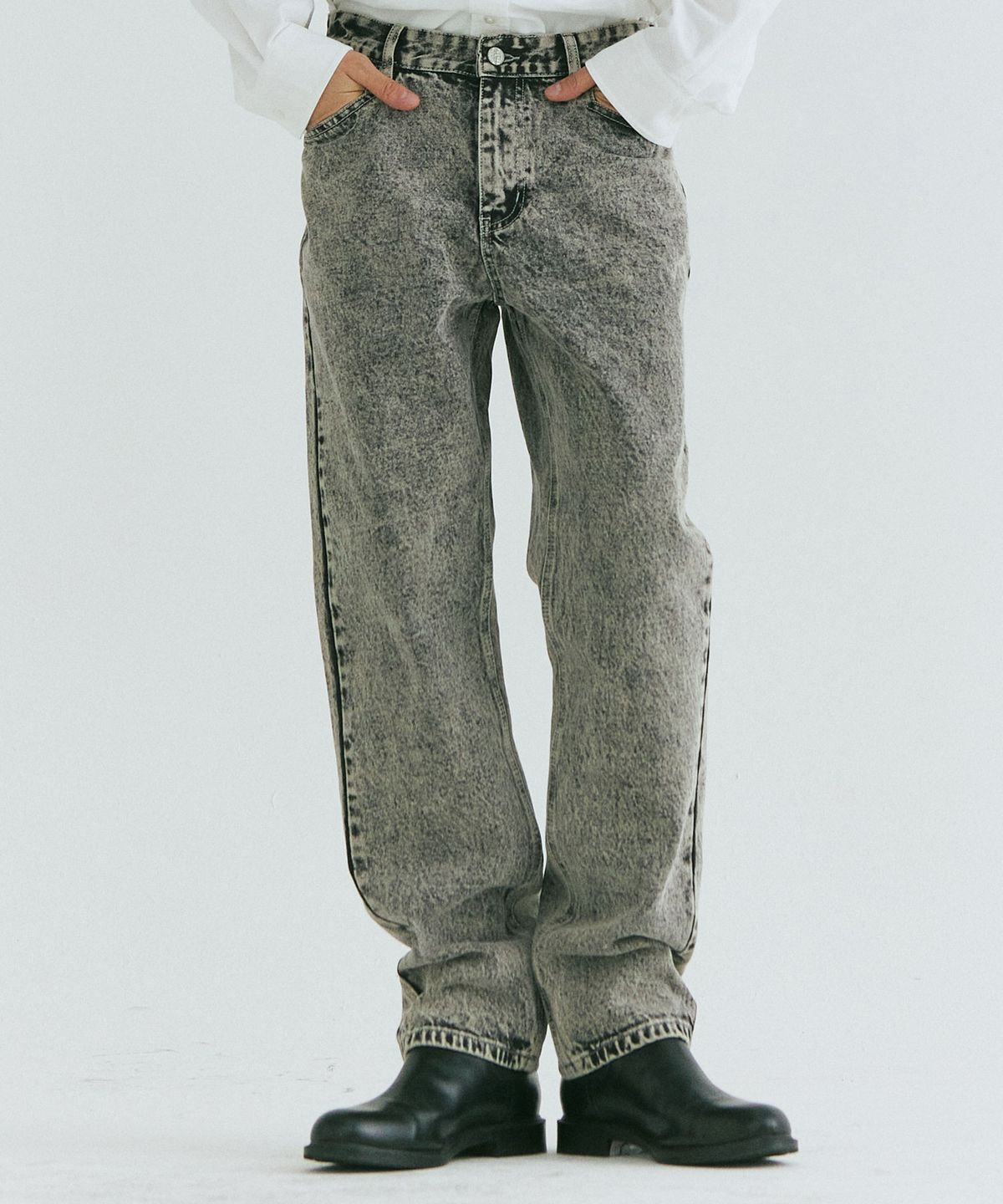 필드워커(FIELDWORKER) SNOW WASHING STRAIGHT DENIM [BLACK]