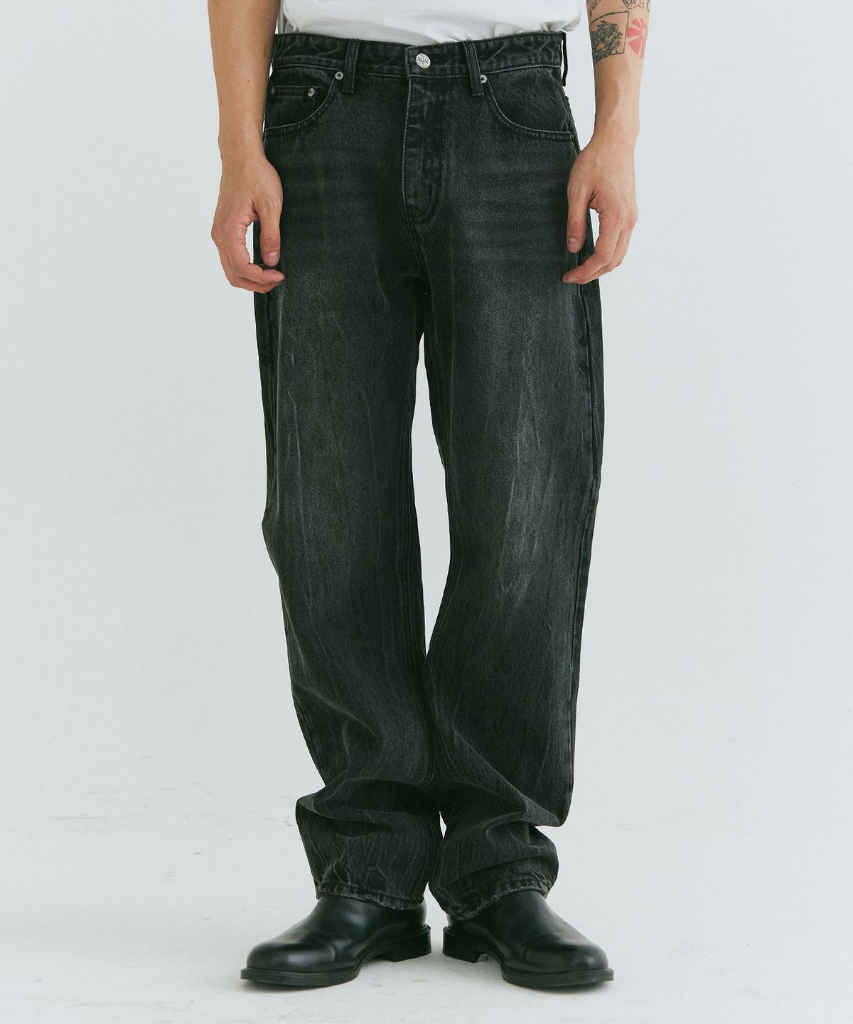 필드워커(FIELDWORKER) SIWA WASHING SEMI WIDE DENIM [BLACK]