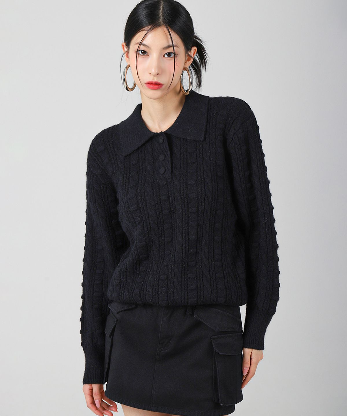 어반드레스(AVANDRESS) Lumpy Collar Button Knit BLACK