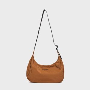 NylonCrossBoddy bag(나일론크로스바디백)-브라운