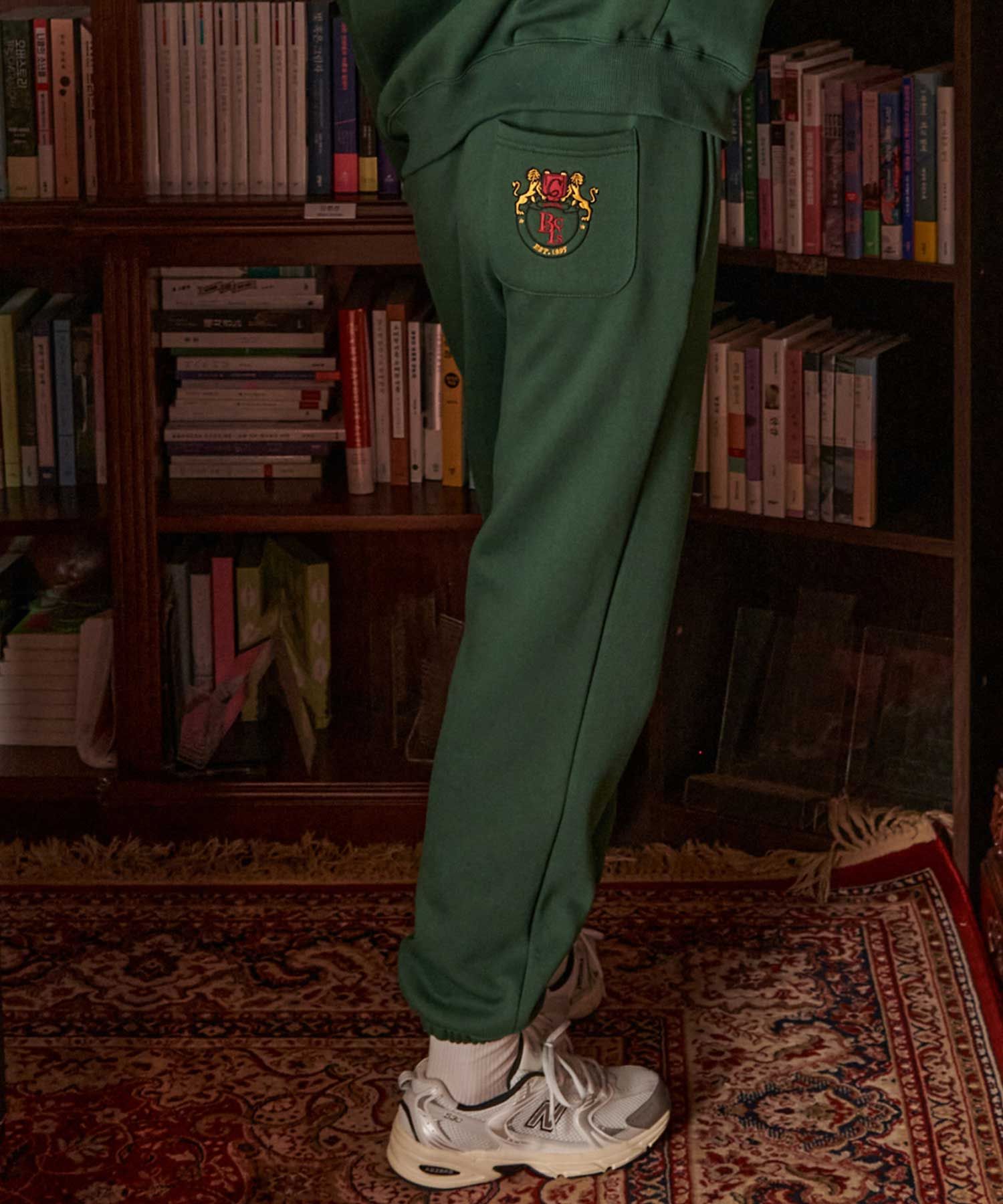 ★送料・関税込★BITTER CELLS★Emblem Jogger Pants★ MUSINSA | BITTERCELLS Emblem Jogger Pants - Green