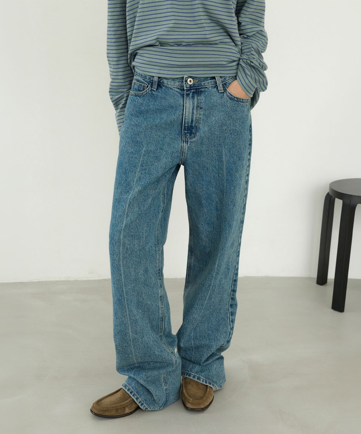 르바(LEVAR) Relaxed Fit Denim - Blue