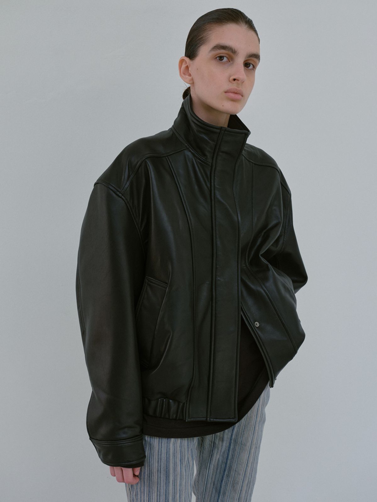 모이아(MOIA) leather jumper (black)