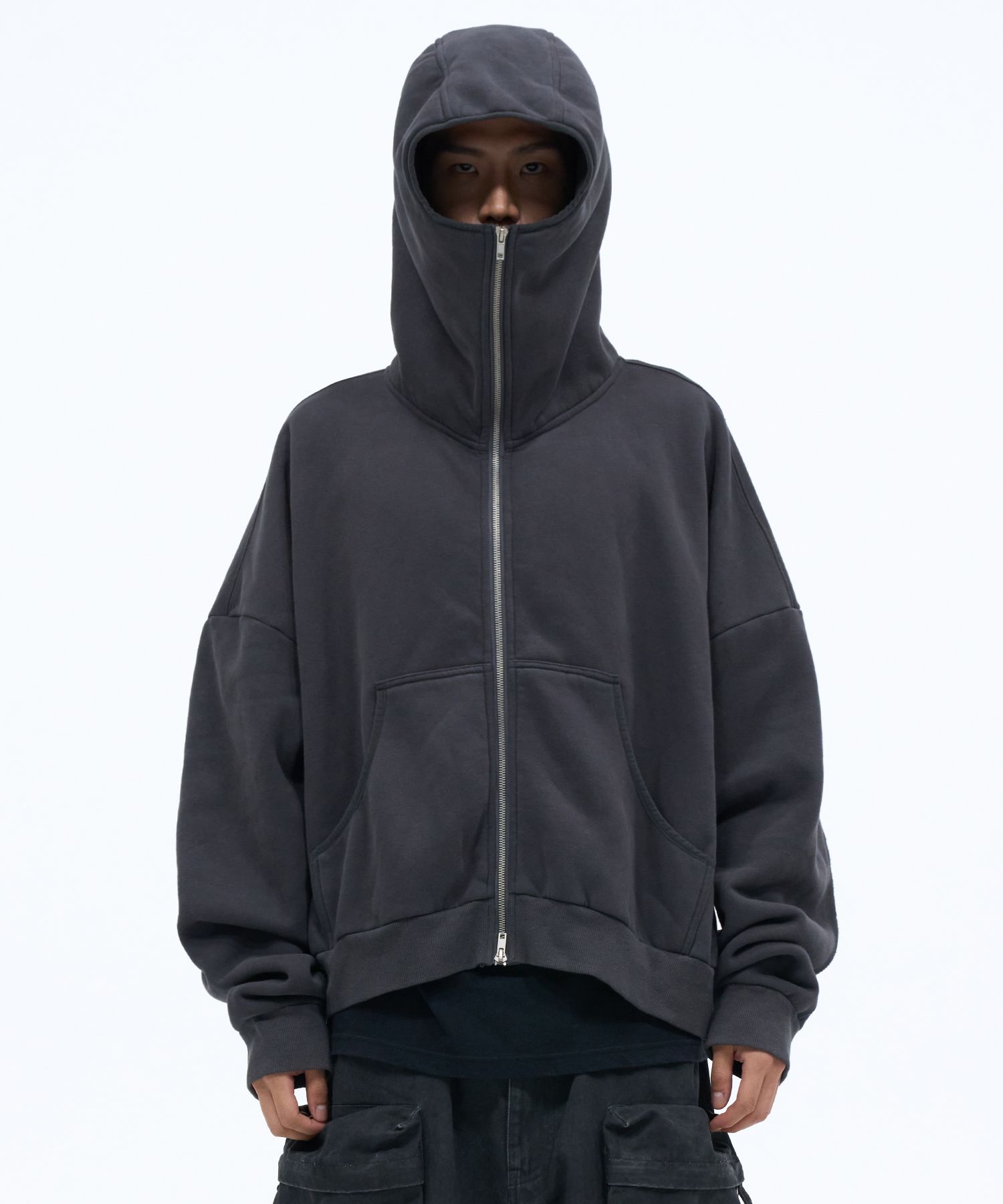 MUSINSA | GAMMA GALLERY Ninja Hood Zip-Up [CHARCOAL]