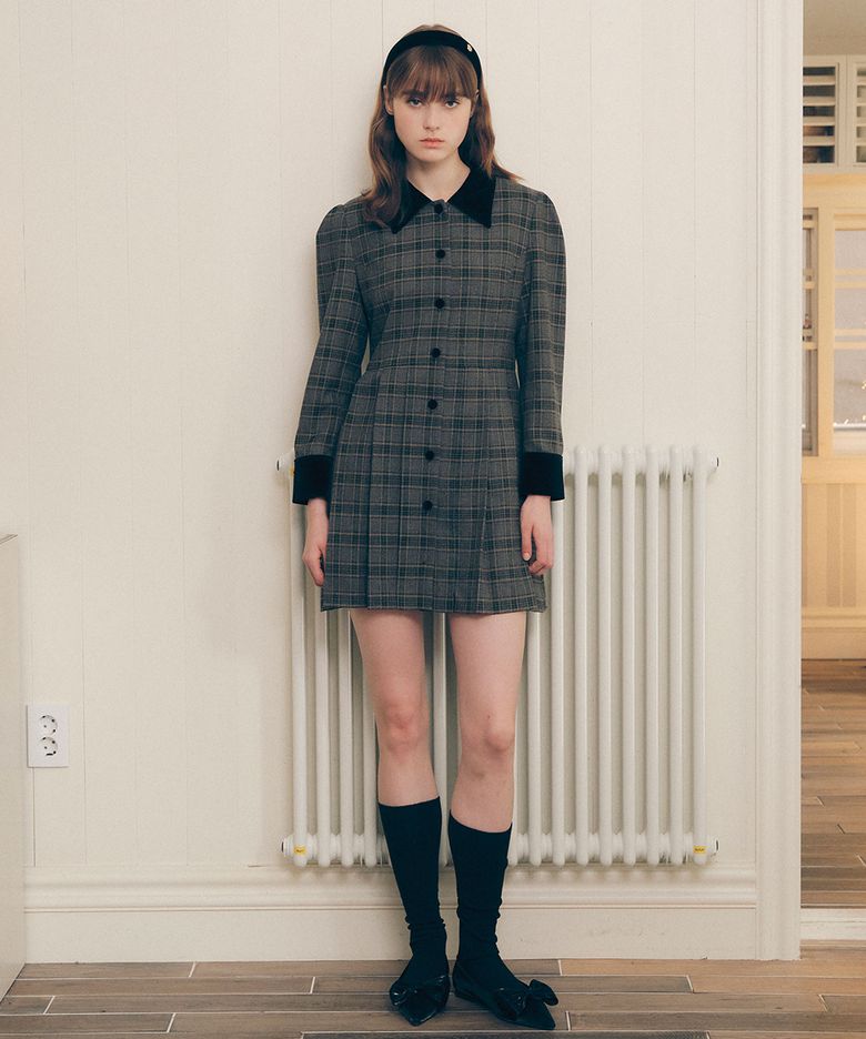 CHECK COLLAR PLEATS ONE-PIECE GRAY