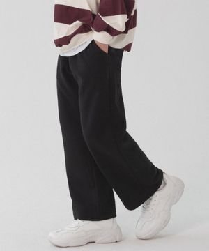 에센셜 세미 와이드 스웨트팬츠 (블랙)