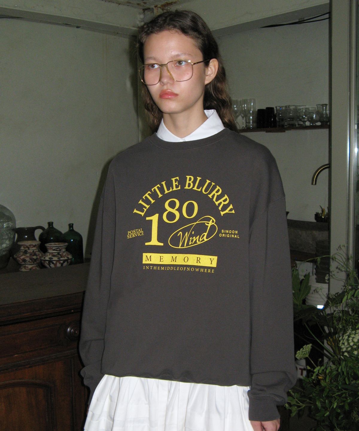 시눈(SINOON) LITTLE BLURRY SWEATSHIRT (DEEP GREY)