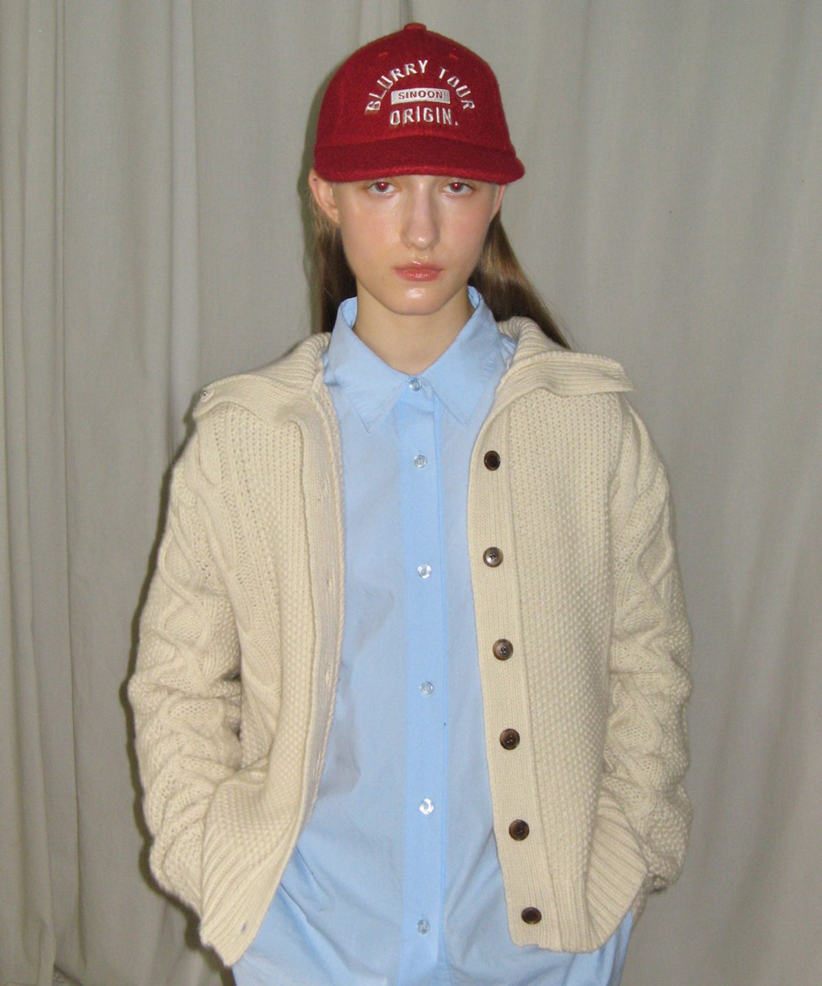 시눈(SINOON) CABLE COLLAR CARDIGAN (IVORY)