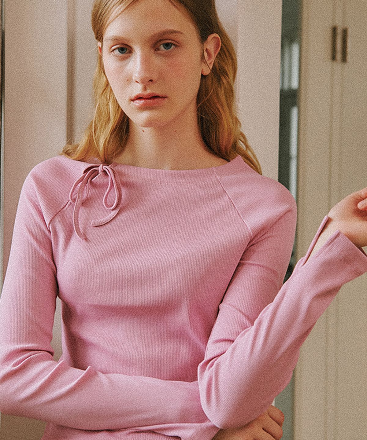 론론(RONRON) SIDE RIBBON BOW LONG SLEEVE PINK