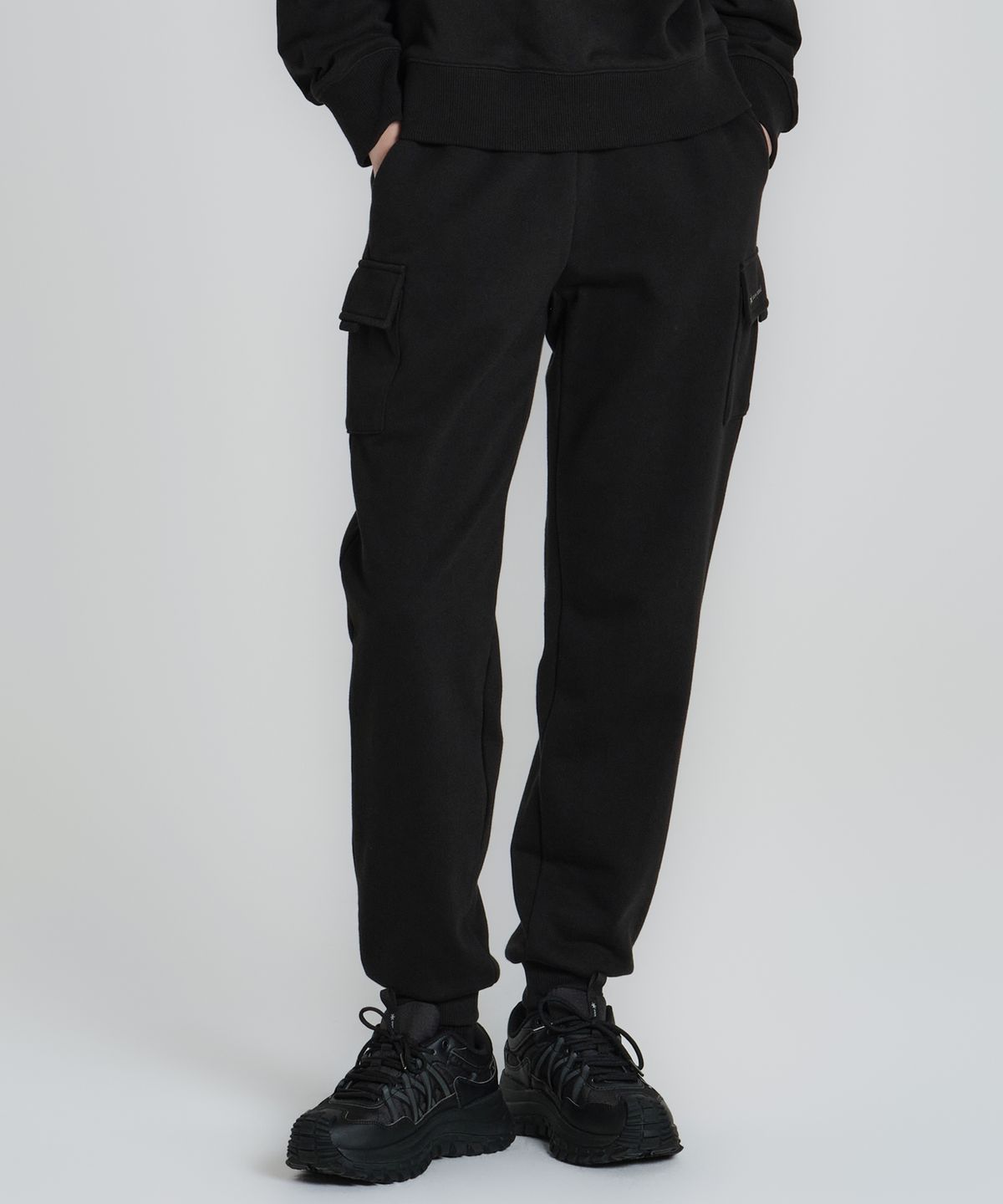 스노우피크 어패럴(SNOWPEAK APPAREL) 랜드 우먼스 투 포켓 기모 조거 팬츠 Black (S23FWFFP61)